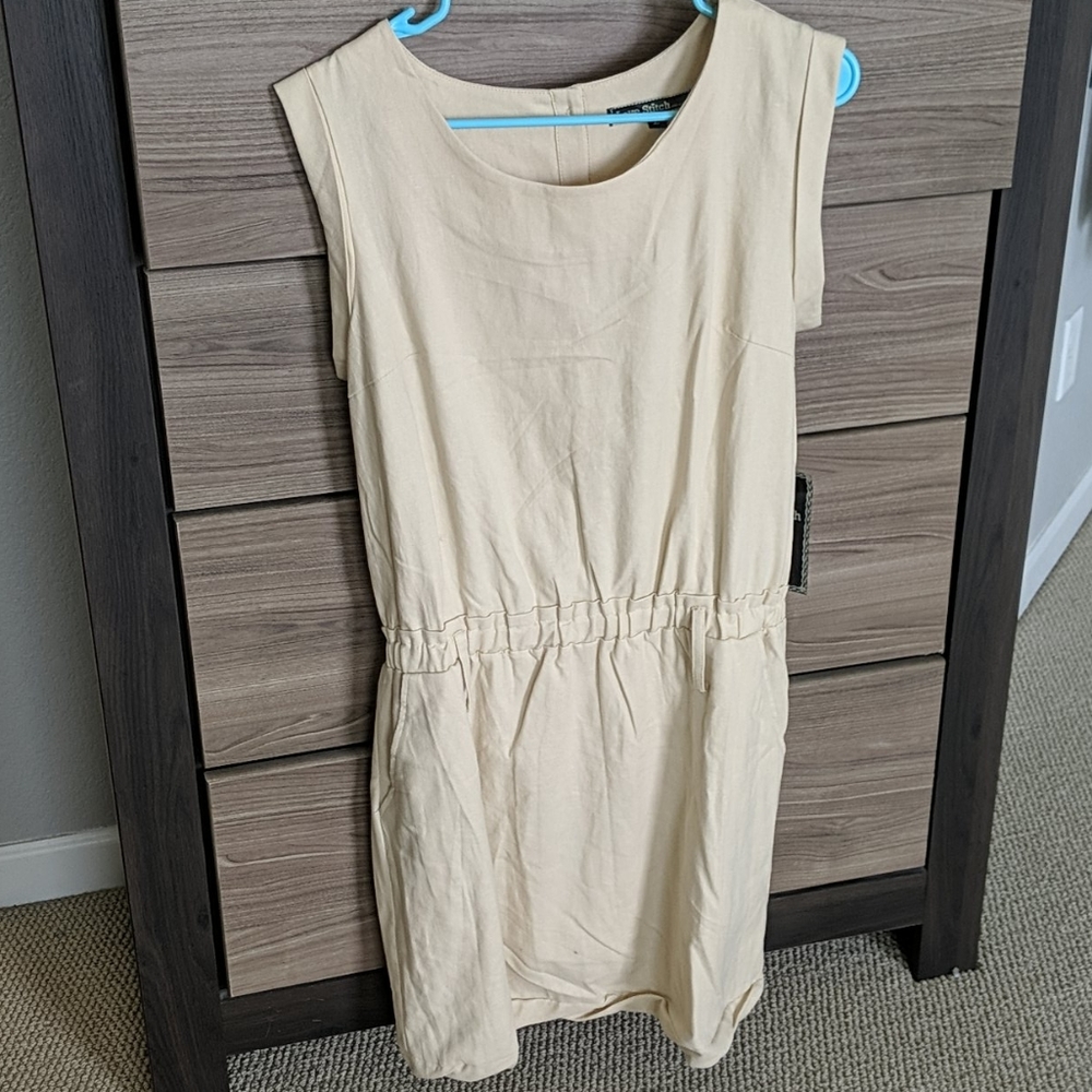 Women's dress! Size Large! New with tags